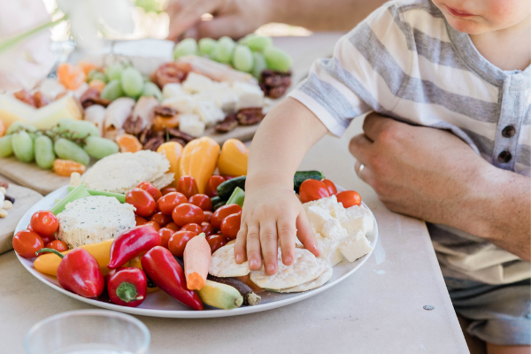 Kids Nutrition Checklist: Inculcate These Healthy Eating Habits